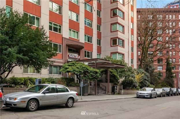 Vibrant Downtown, King Bed, Work Desk & Kitchen Villa Seattle Exterior photo